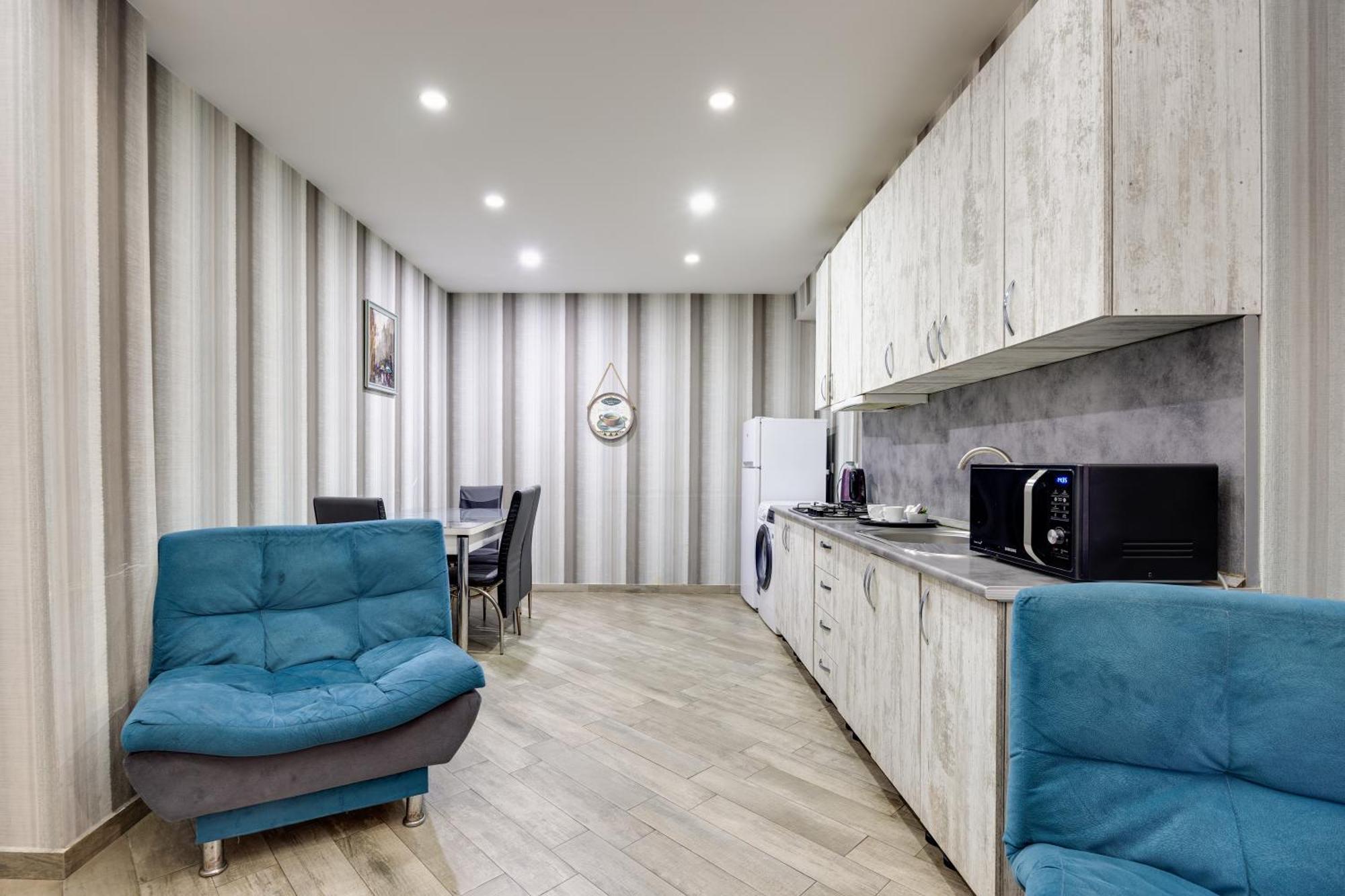 Rustaveli Two Bedroom Apartment With 5 Star Location تبليسي المظهر الخارجي الصورة